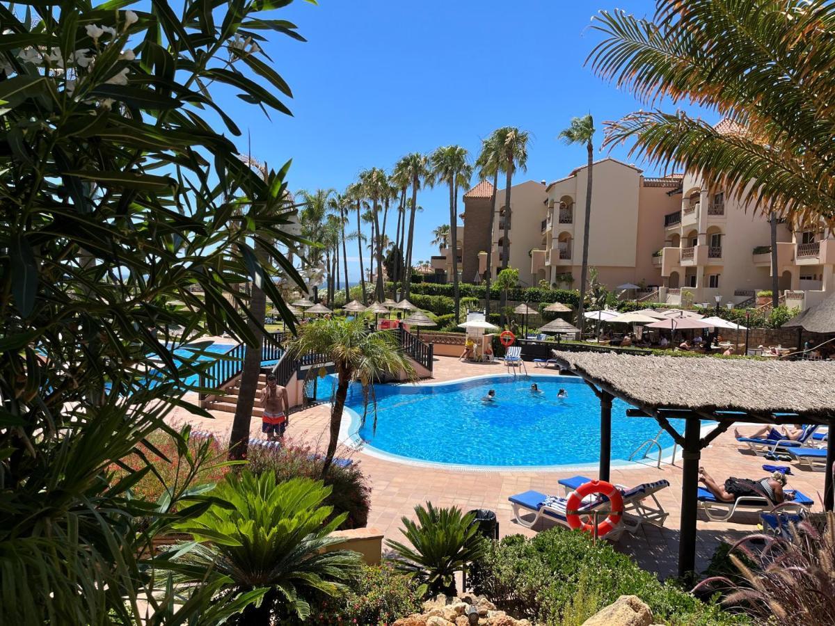 Fantastico Apartamento Con Vistas Al Mar Zona Club La Costa Castillo Fuengirola Exterior photo